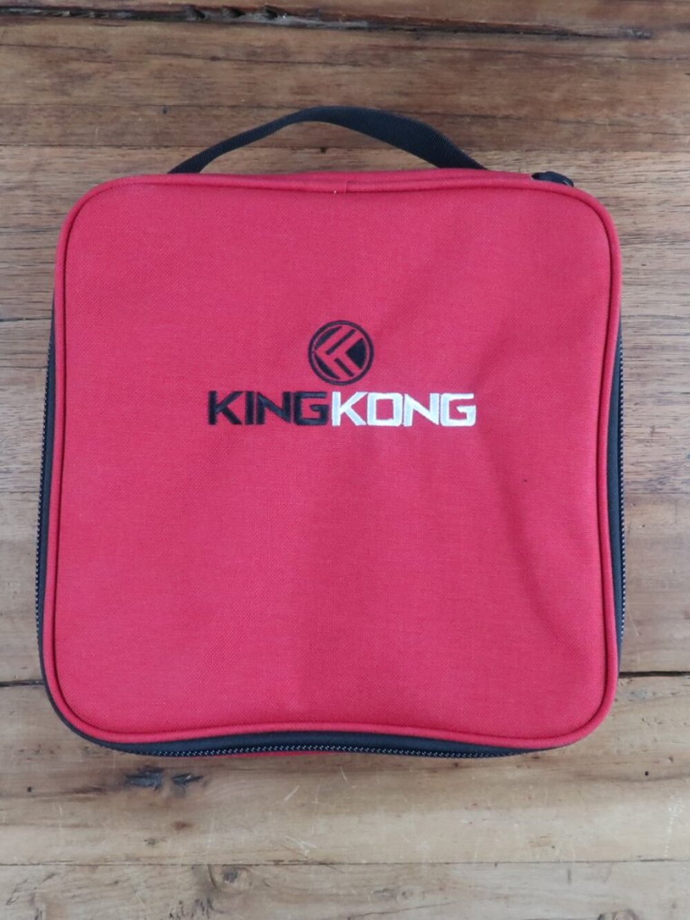 KING KONG RED INSULATED GYM TRAVEL LUNCH BOX ZIPPER CLOSE WITH HANDLE